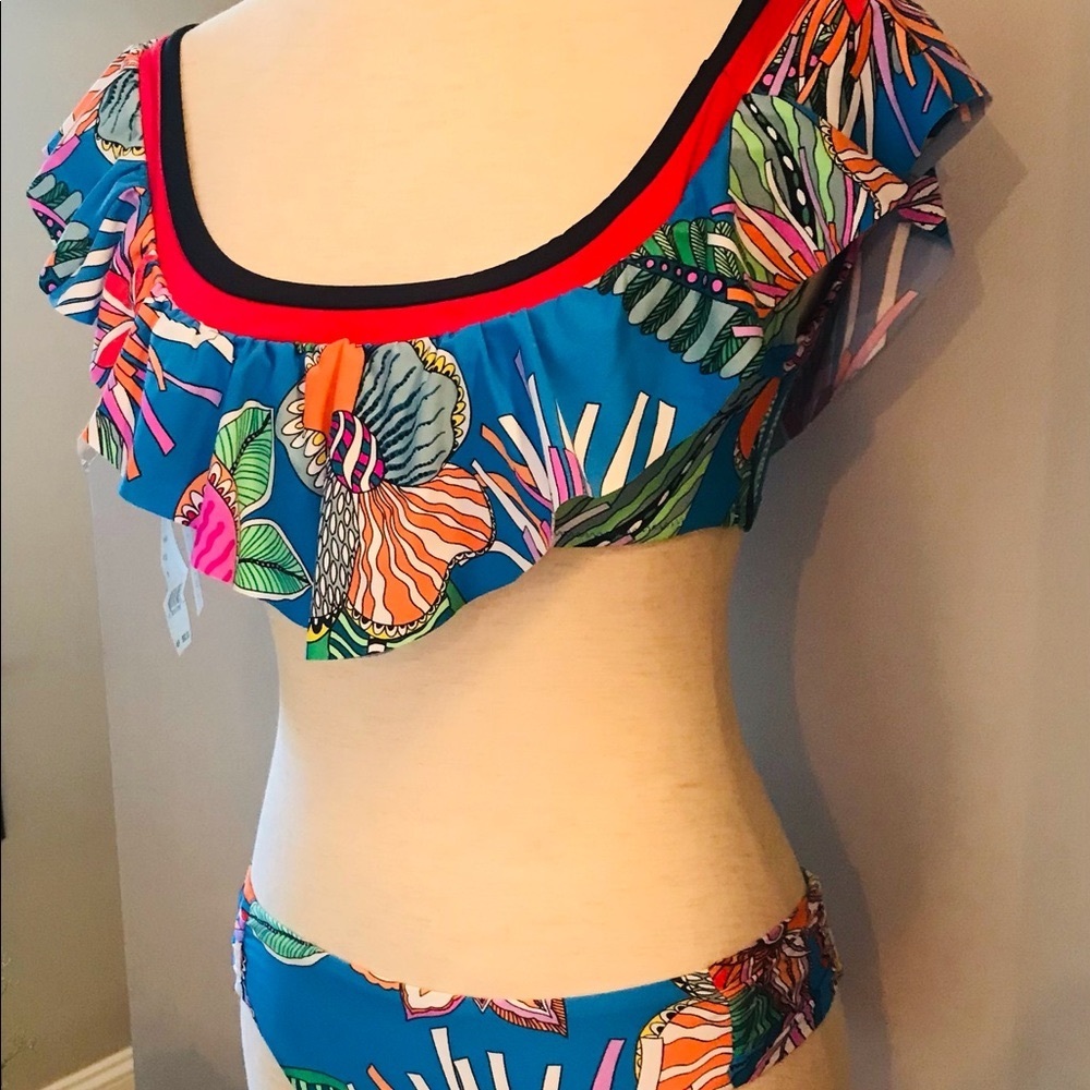 TRINA TURK Bikini Hawaiian Tropical Swim/Bathing Suit Shoulder Ruffle Bandeau